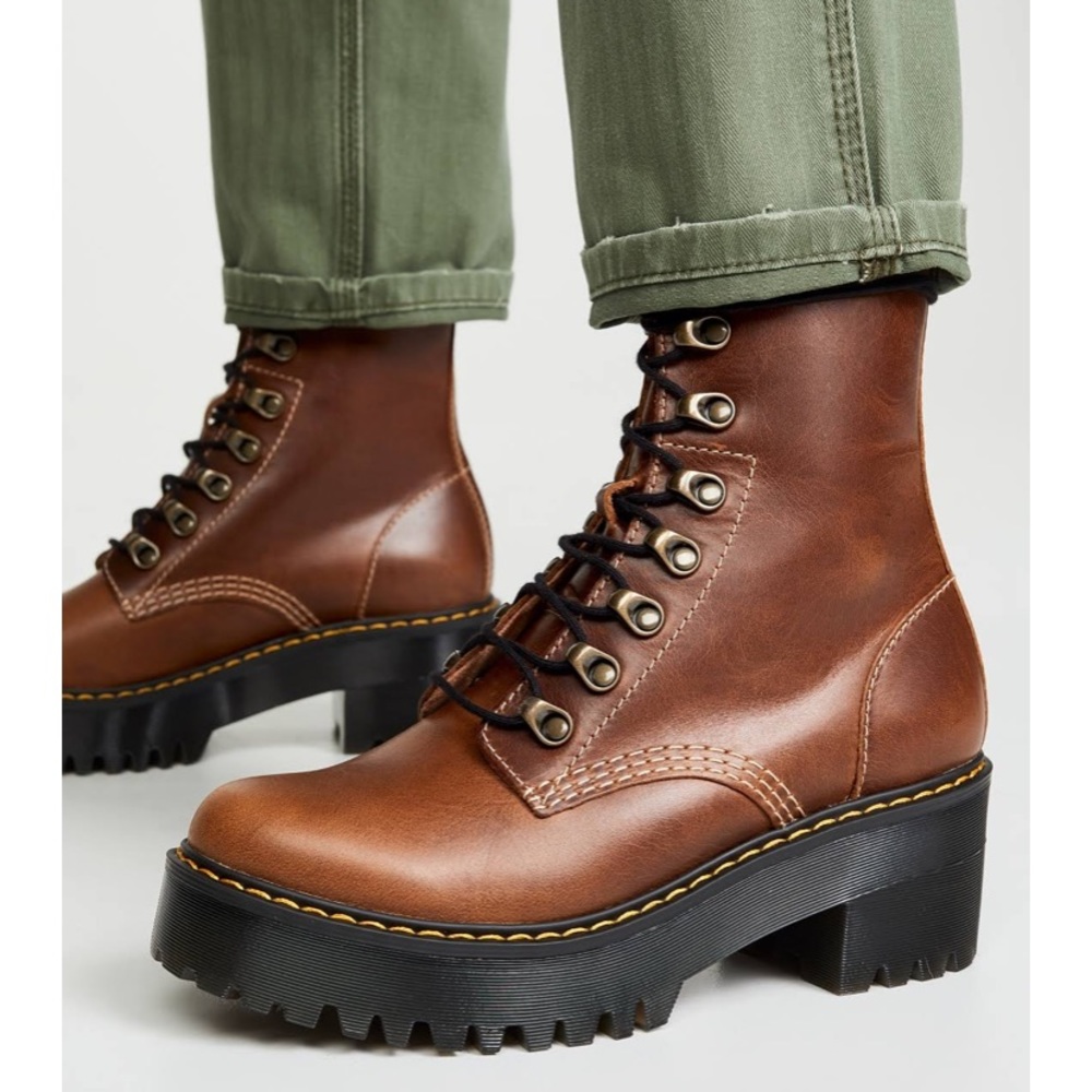 Dr. Marten’s Leona boot in brown, size 11